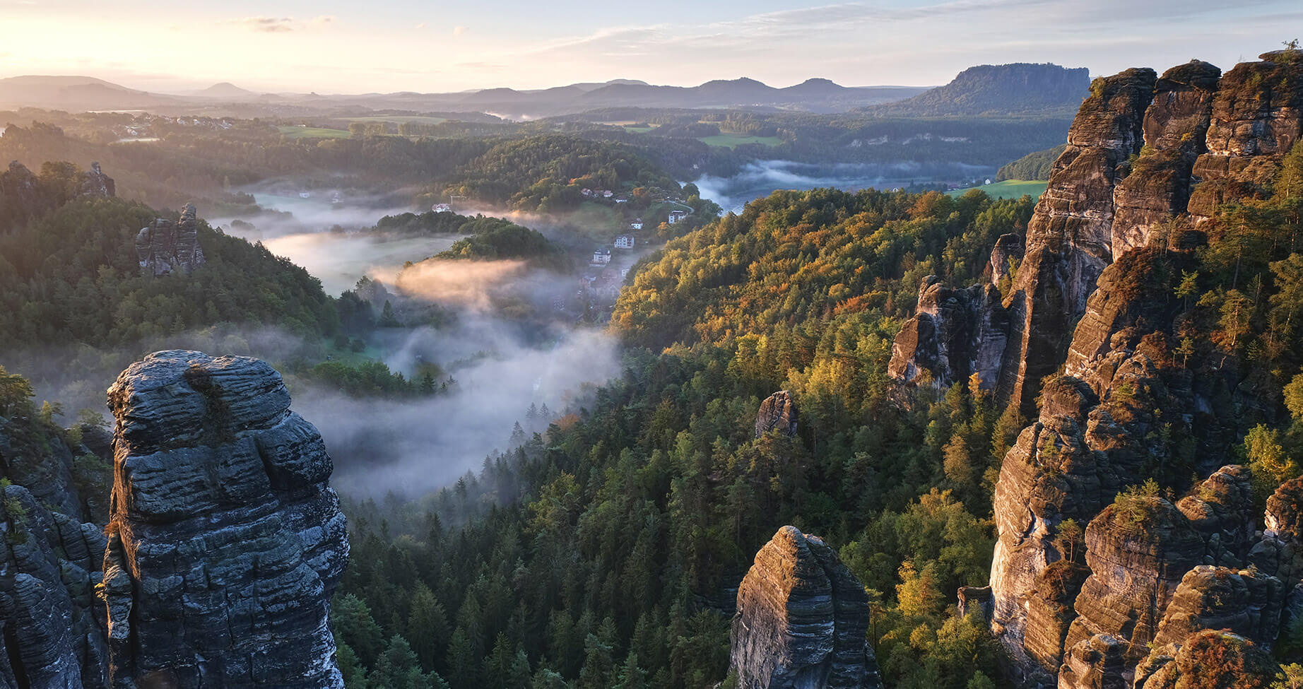 Panorama Drážďan — domovského regionu značky SACHSENKÜCHEN